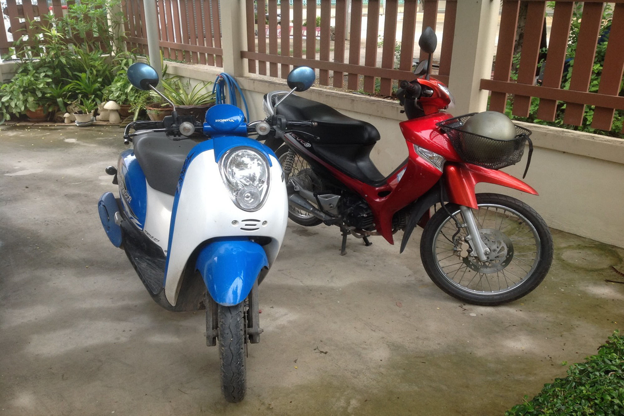 2N Guesthouse Phetchaburi Ngoại thất bức ảnh