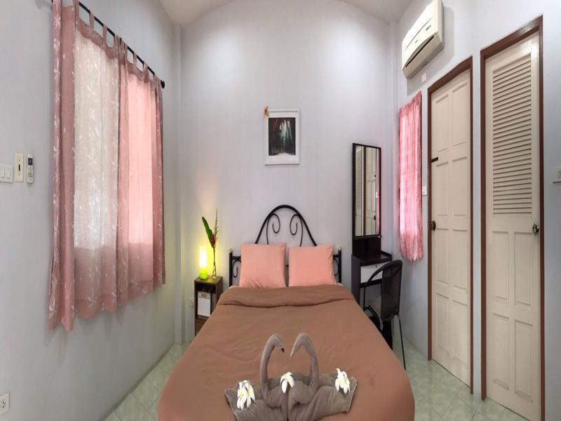 2N Guesthouse Phetchaburi Ngoại thất bức ảnh