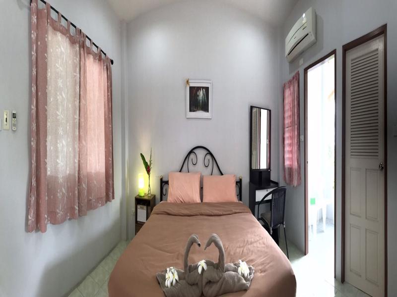 2N Guesthouse Phetchaburi Ngoại thất bức ảnh